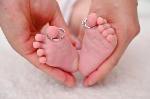 长兴宝宝打喷嚏发烧 长兴宝宝打喷嚏发烧